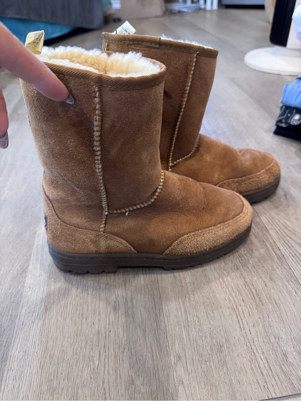 UGG ULTRA SHORT REVIVAL Women's 5 Chestnut Brown Suede Boots Shearling Lined